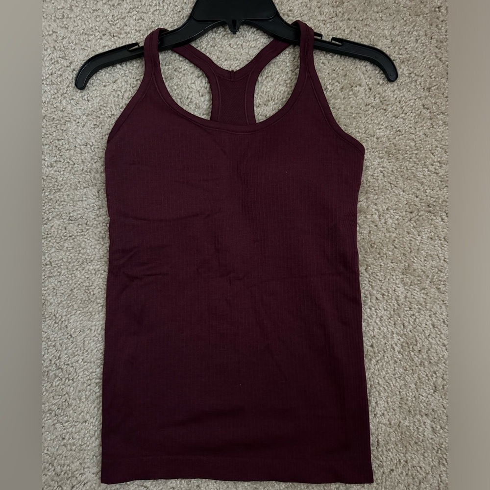 Lululemon Ebb to street tank top Size 6